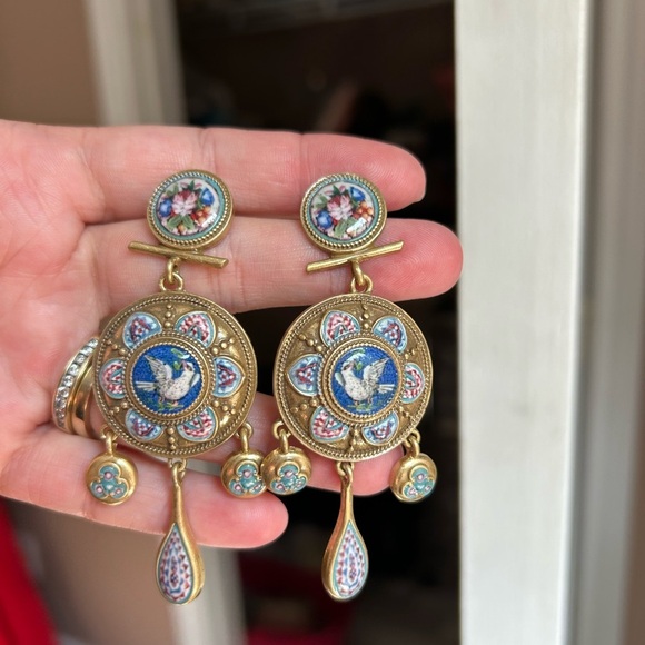 4/$100 MOROCCAN Gold and Blue Dangle Earrings 🥳 - Picture 1 of 5
